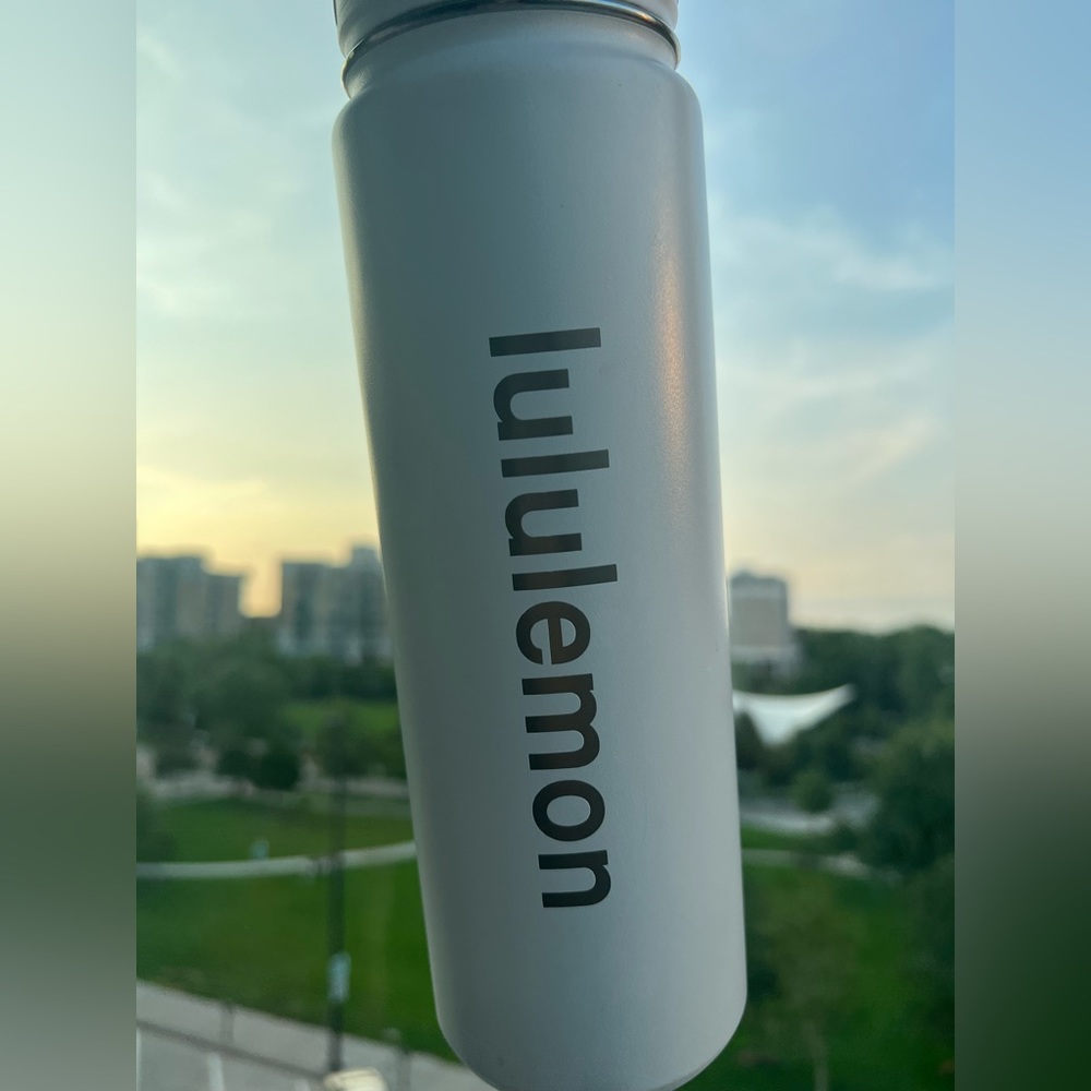LULULEMON Water Bottle in White